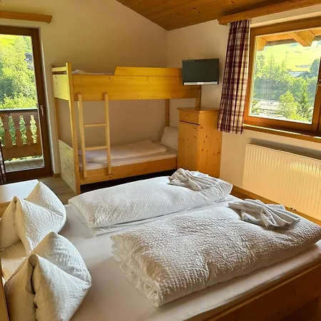 Sportpension Enzian Saalbach-Hinterglemm