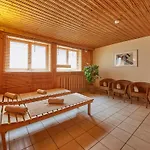 Konukevi Sportpension Enzian Saalbach-Hinterglemm