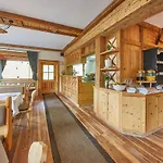 Sportpension Enzian Saalbach-Hinterglemm