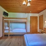 Sportpension Enzian Konukevi Saalbach-Hinterglemm