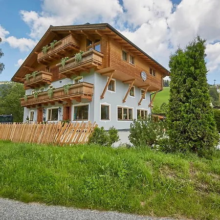 Sportpension Enzian Guest house