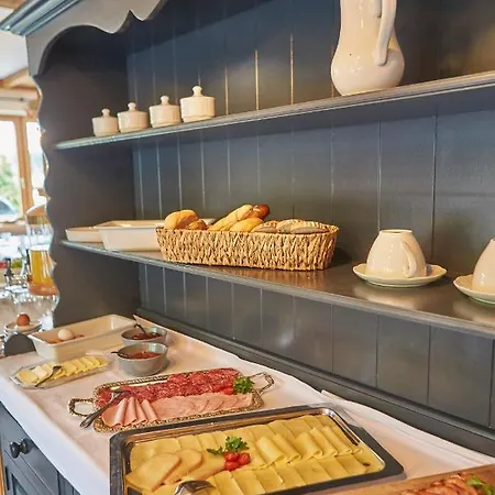 Gasthof Sportpension Enzian