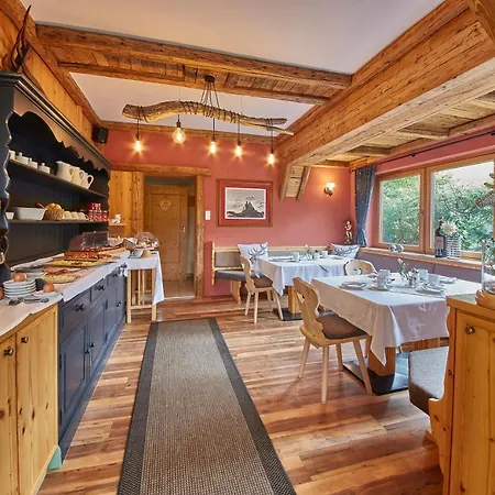 Gasthof Sportpension Enzian Saalbach-Hinterglemm