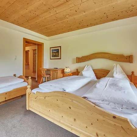 Sportpension Enzian Guest house Saalbach-Hinterglemm