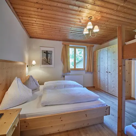 Sportpension Enzian Saalbach-Hinterglemm