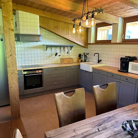 Sportpension Enzian Gasthof Saalbach-Hinterglemm