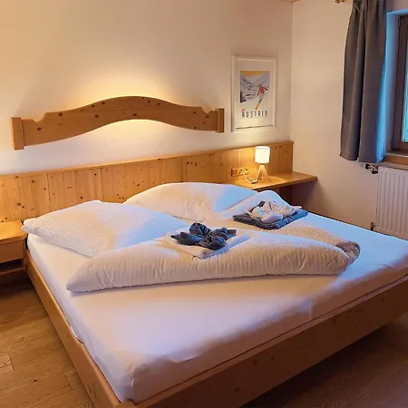 Guest house Sportpension Enzian Saalbach-Hinterglemm