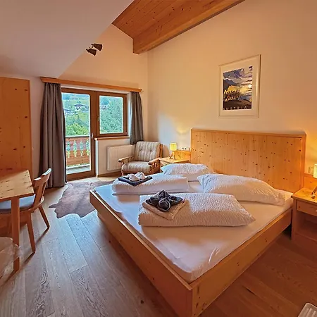 Sportpension Enzian 3* Saalbach-Hinterglemm